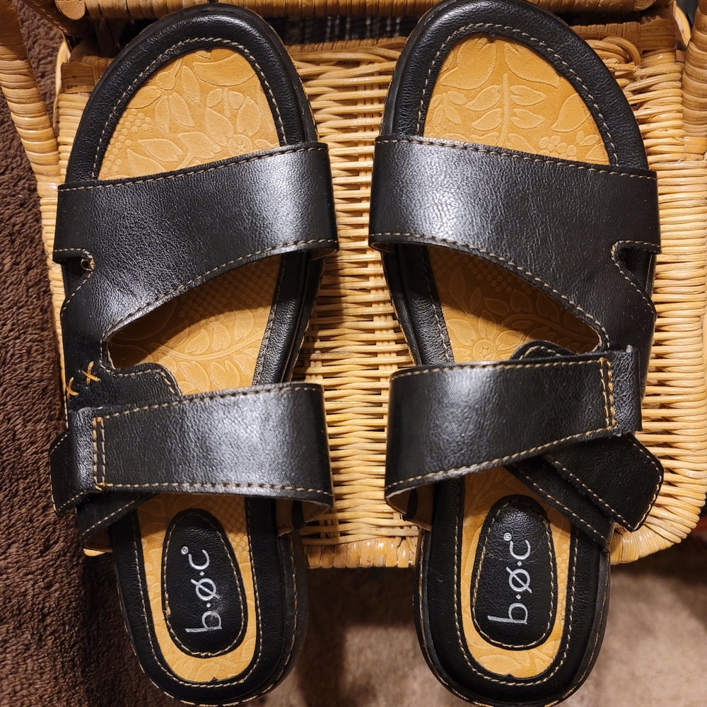 b.o.c. Black and Tan Women's Sandals